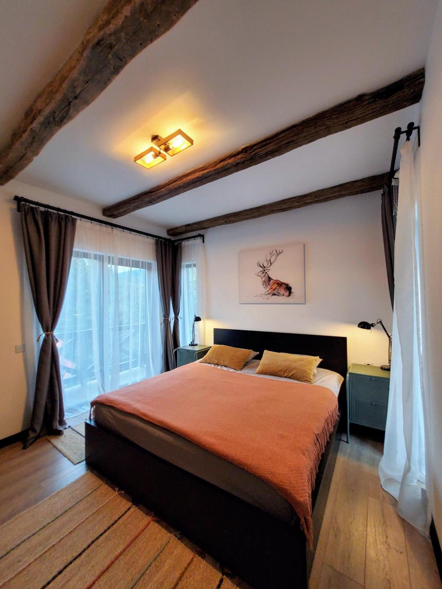 Casa Larisa Antonia Apartments 시나이아 외부 사진